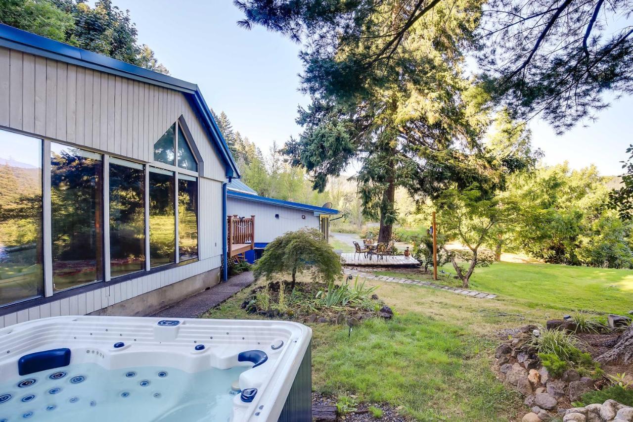 Villa The Fusion Retreat On 4 Acres Hike On-Site! à White Salmon Extérieur photo